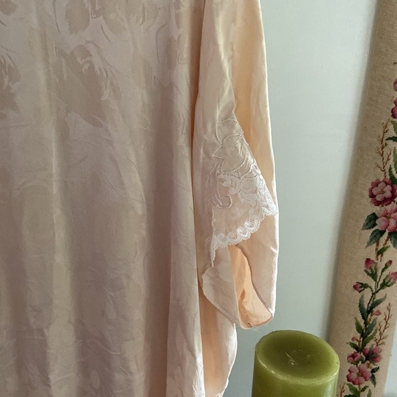 VNTG NATORI-Designer SAKS FITH AVENUE-Camisole - Picture 4 of 6